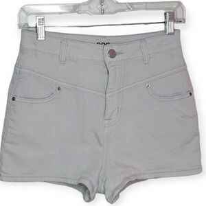 BDG Women's Super High Rise Seam Short size 27